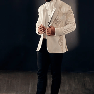 Tuxedo 12