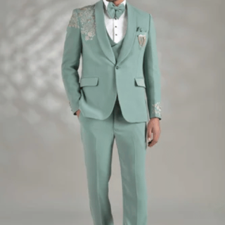 Tuxedo 21